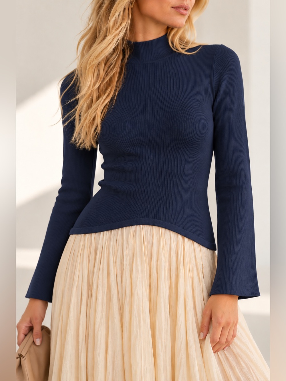 Tuckernuck’s Moon River Gorgeous Dusty Blue & Cream Shirred Dress! - Picture 2 of 6